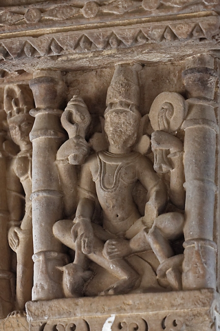Gwalior-Temples de Sas Bhu-026